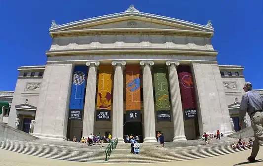 Entertainment & Culture